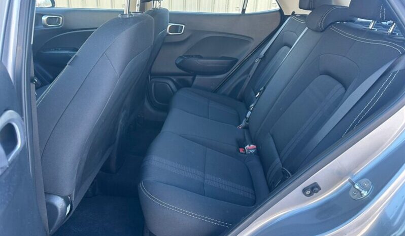 
								2024 Hyundai VENUE Preferred full									