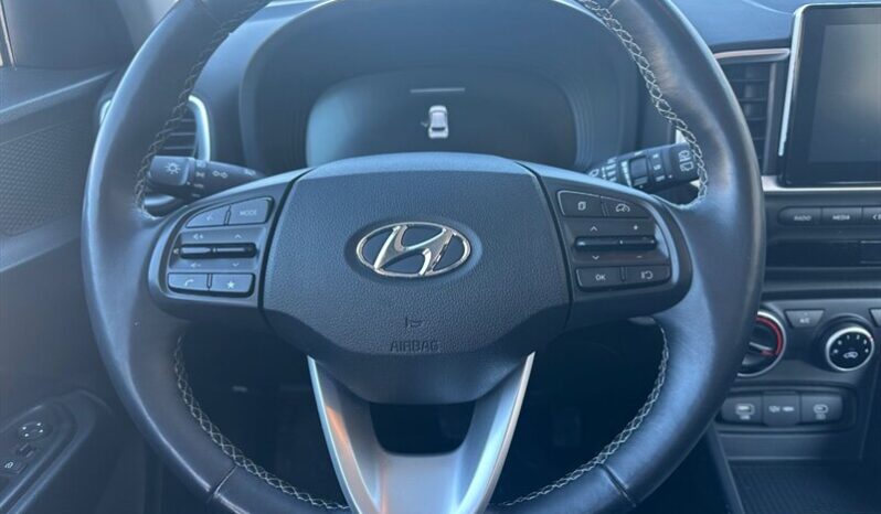 
								2024 Hyundai VENUE Preferred full									