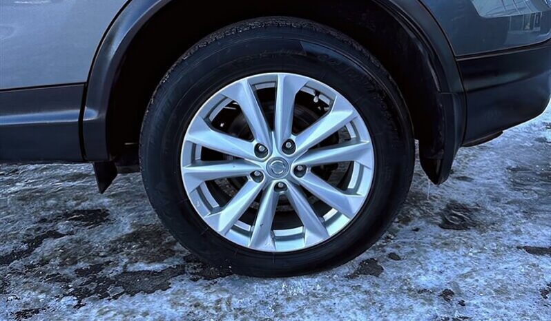 
								2018 Nissan Qashqai SV Moonroof full									