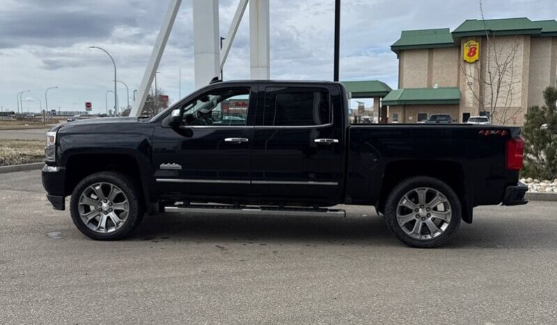 
								2018 Chevrolet Silverado 1500 High Country full									