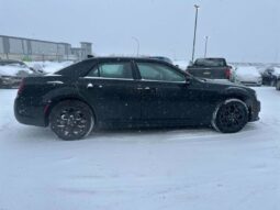 
										2023 Chrysler 300 Series Touring L full									