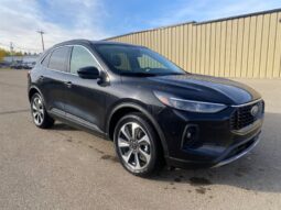 
										2025 Ford Escape Platinum Moonroof full									