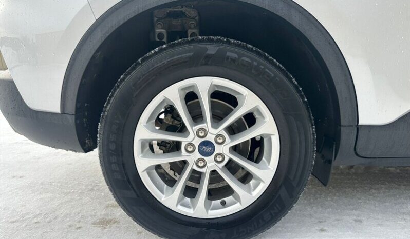 
								2020 Ford Escape SE full									