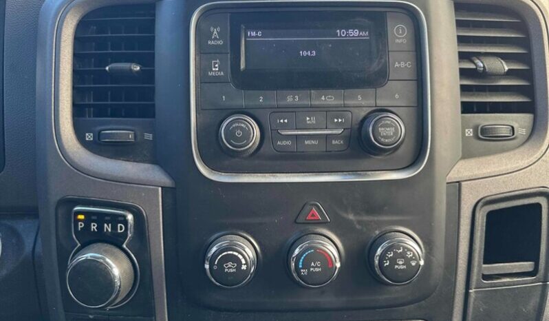 
								2019 RAM 1500 Classic ST full									