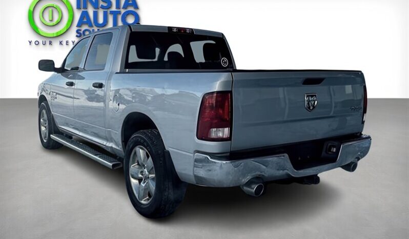 
								2019 RAM 1500 SXT full									