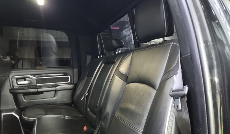 
								2020 RAM 2500 Laramie Diesel Night Edition full									