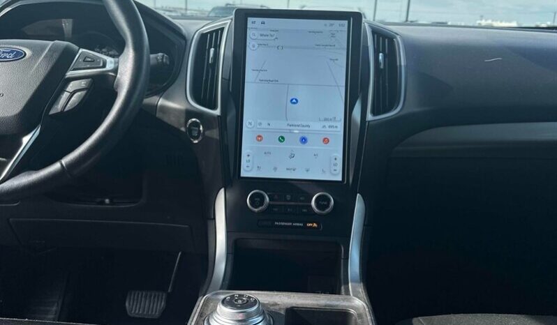 
								2023 Ford Edge SEL full									