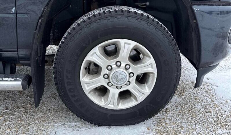 
								2022 RAM 3500 Big Horn full									