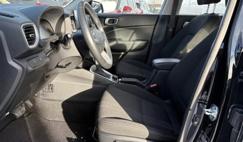 
								2024 Hyundai VENUE Preferred full									