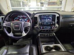 
										2018 GMC Sierra 1500 SLT full									