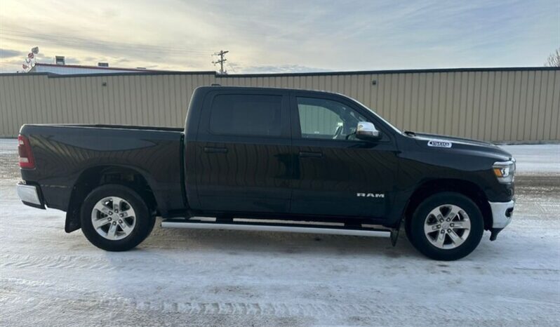 
								2023 RAM 1500 Laramie full									