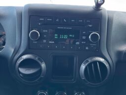 
										2017 Jeep Wrangler Sport full									