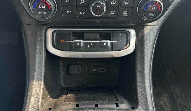 
								2023 GMC Acadia SLT full									