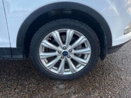 
										2019 Ford Escape SEL full									