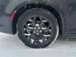 
										2023 Chrysler 300 Series Touring L full									