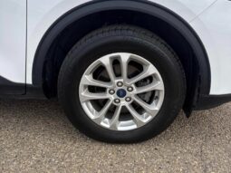 
										2020 Ford Escape SE full									