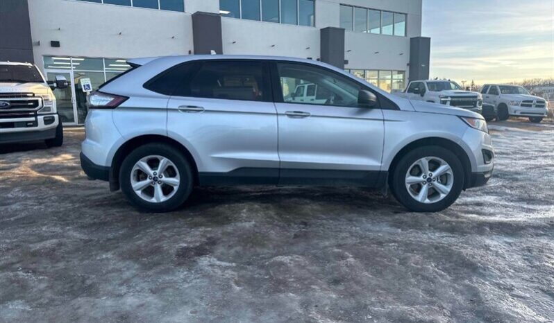 
								2017 Ford Edge SE full									