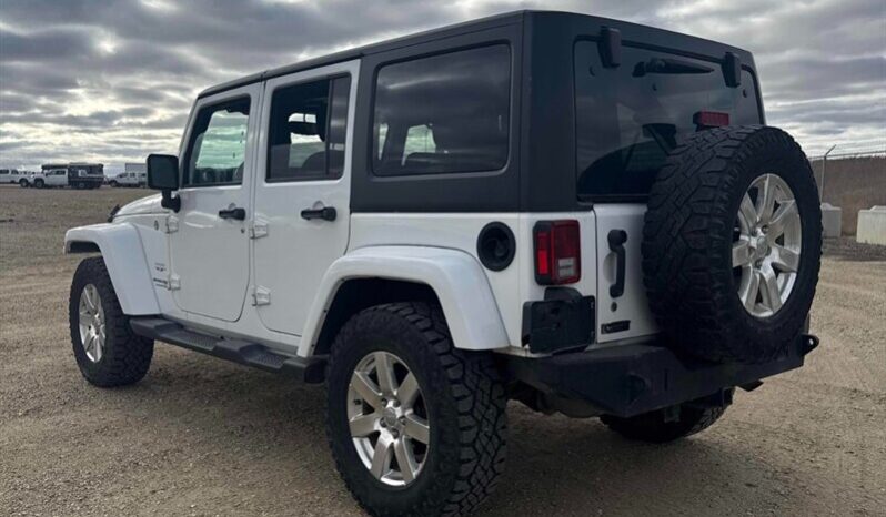 
								2018 Jeep Wrangler JK Unlimited Sahara full									