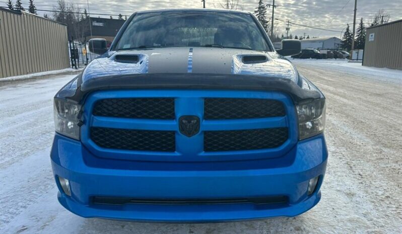 
								2019 RAM 1500 Classic Express Blackout full									