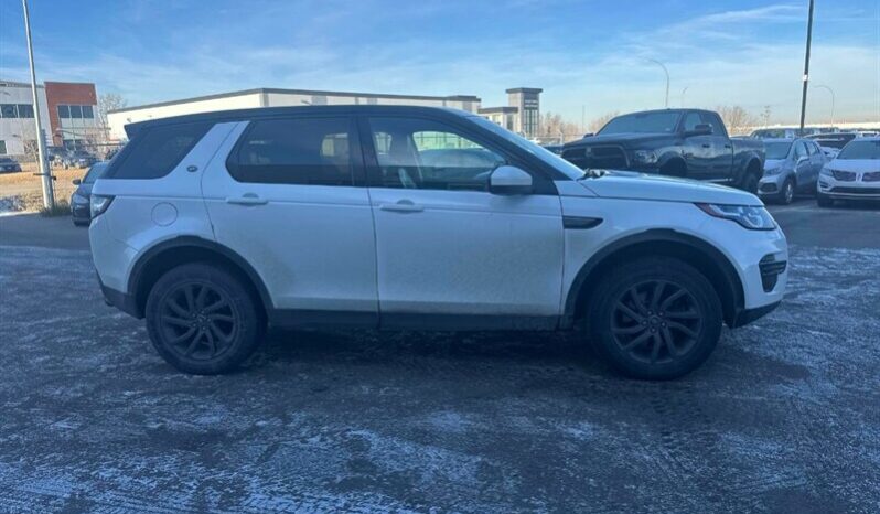 
								2016 Land Rover Discovery Sport SE full									