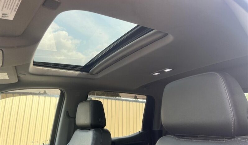 
								2019 Chevrolet Silverado 1500 LTZ full									