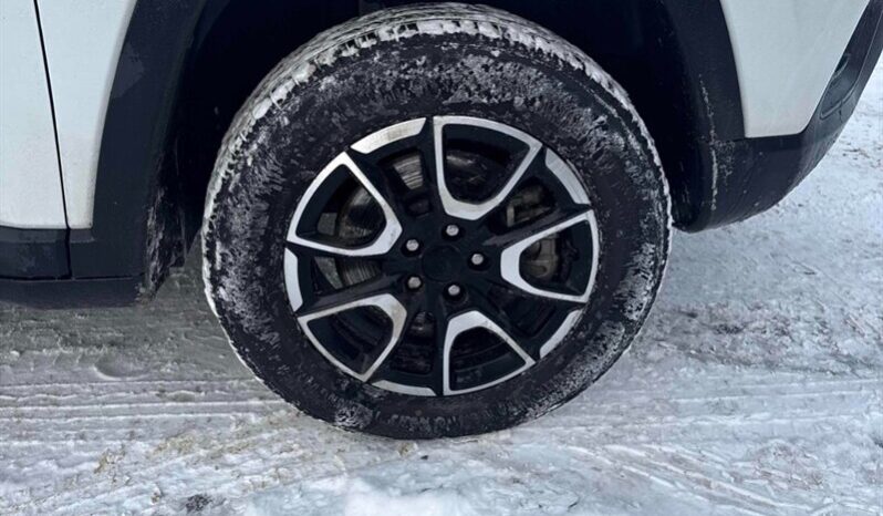 
								2024 Jeep Compass Trailhawk full									