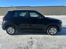 
										2024 Hyundai VENUE Preferred full									