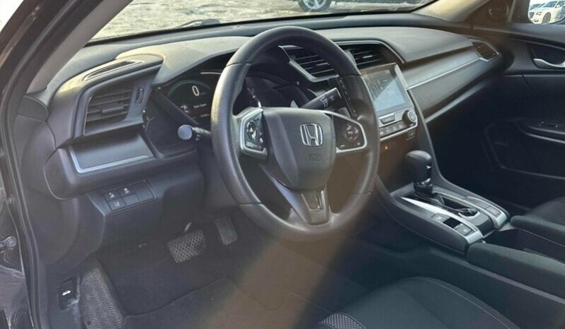
								2021 Honda Civic LX full									