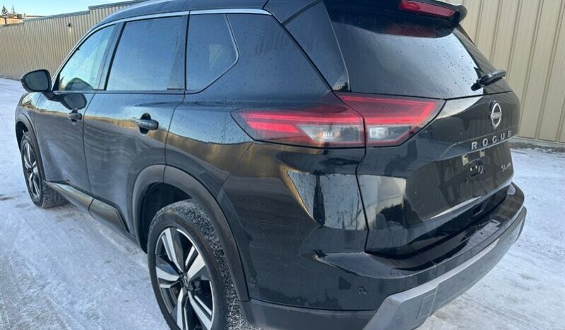 
								2024 Nissan Rogue SL Premium full									