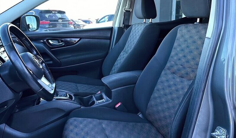 
								2018 Nissan Qashqai SV Moonroof full									