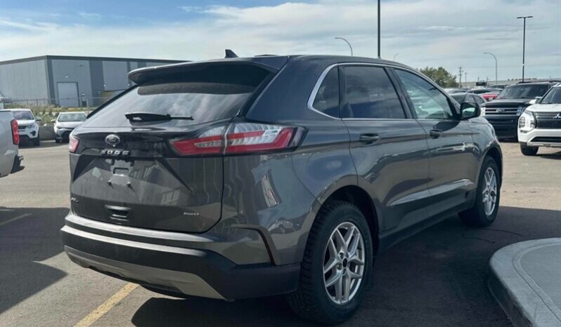
								2023 Ford Edge SEL full									