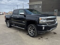 
										2018 Chevrolet Silverado 1500 High Country full									