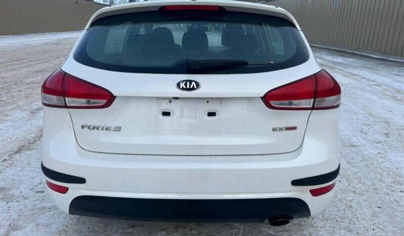 
								2015 Kia Forte5 EX full									