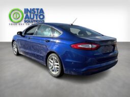 
										2016 Ford Fusion SE full									