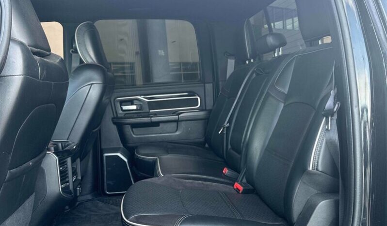 
								2020 RAM 2500 Laramie full									