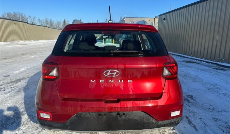 
								2024 Hyundai VENUE Preferred full									