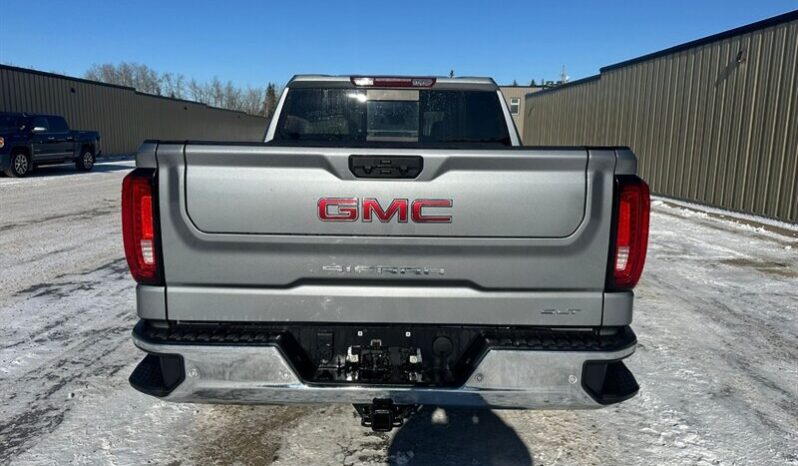 
								2024 GMC Sierra 1500 SLT full									