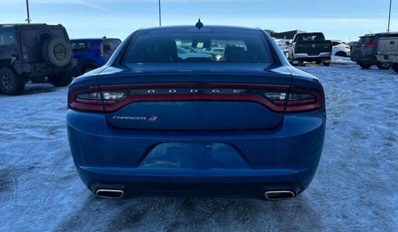 
								2023 Dodge Charger SXT full									
