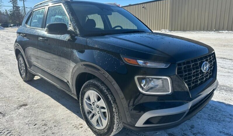 
								2024 Hyundai VENUE Preferred full									