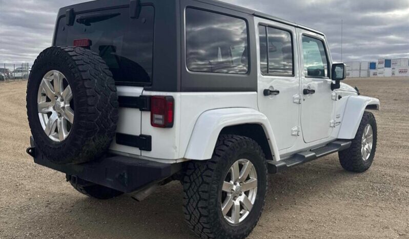 
								2018 Jeep Wrangler JK Unlimited Sahara full									