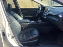 
										2019 Nissan Altima 2.5 Platinum full									