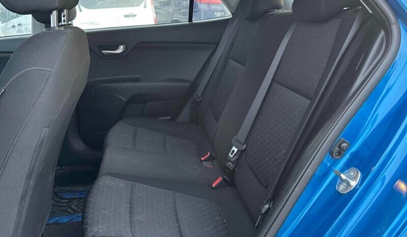 
								2023 Kia Rio 5-Door S full									