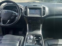 
										2019 Ford Edge SEL full									
