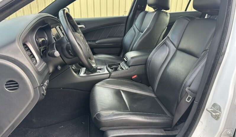 
								2023 Dodge Charger SXT Plus Black Top full									