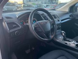 
										2017 Ford Edge SE full									