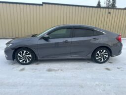 
										2020 Honda Civic EX full									