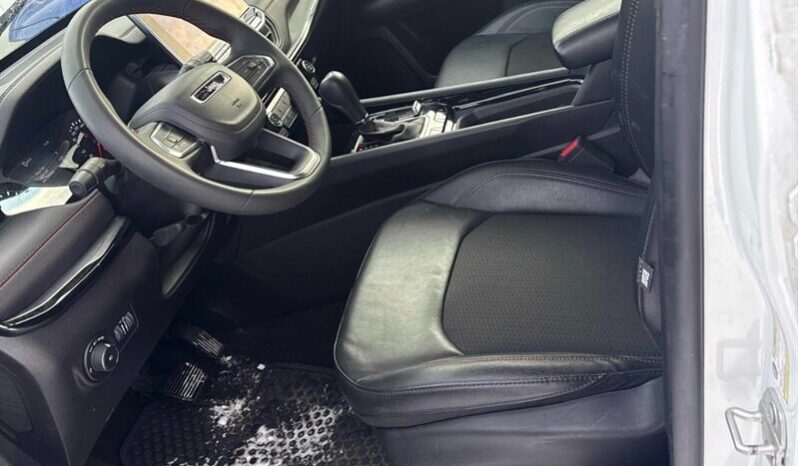 
								2024 Jeep Compass Trailhawk full									