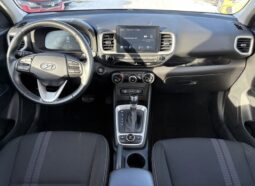 
										2024 Hyundai VENUE Preferred full									