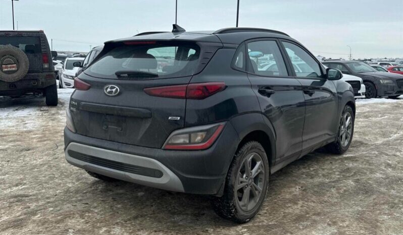 
								2022 Hyundai Kona Preferred full									