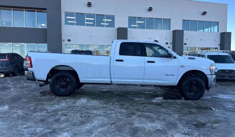 
								2022 RAM 3500 Big Horn full									